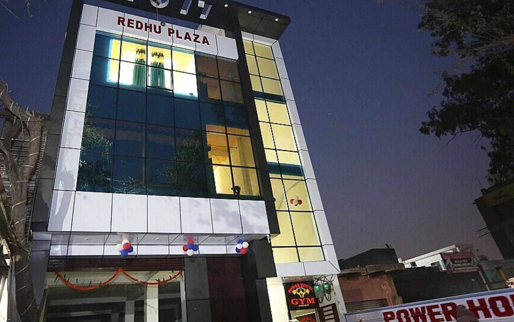 OYO 28867 Hotel Rock Star Faridabad Exteriör bild